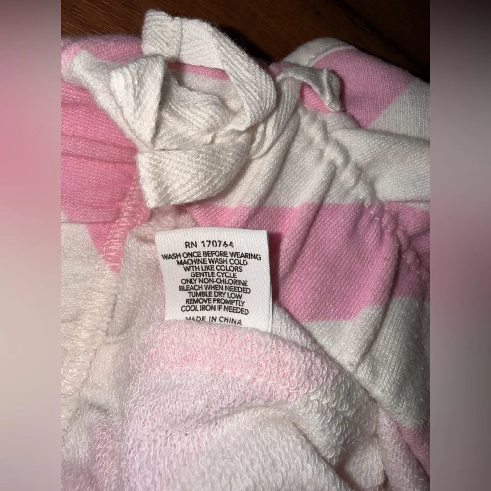 Like New Girls Ford Bronco Graphic Tee & Shorts Set Pink White Size 3T - Picture 3 of 5